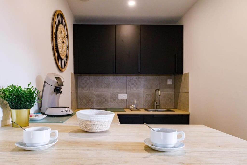 Joli Appartement, Le Bouchon Remois, Centre Ville Reims Exteriör bild